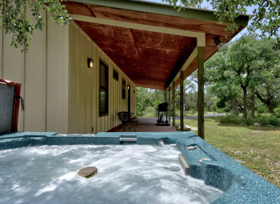 Star Ranch Cottage Wimberley Texas Hot Tub